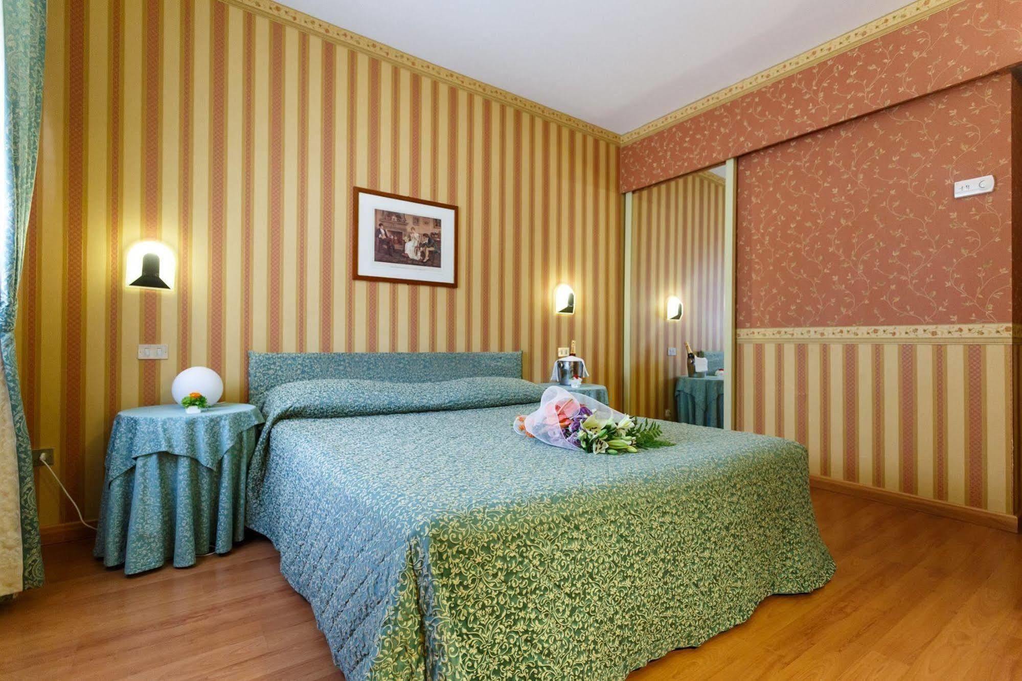 Hotel Daniel Basiano المظهر الخارجي الصورة