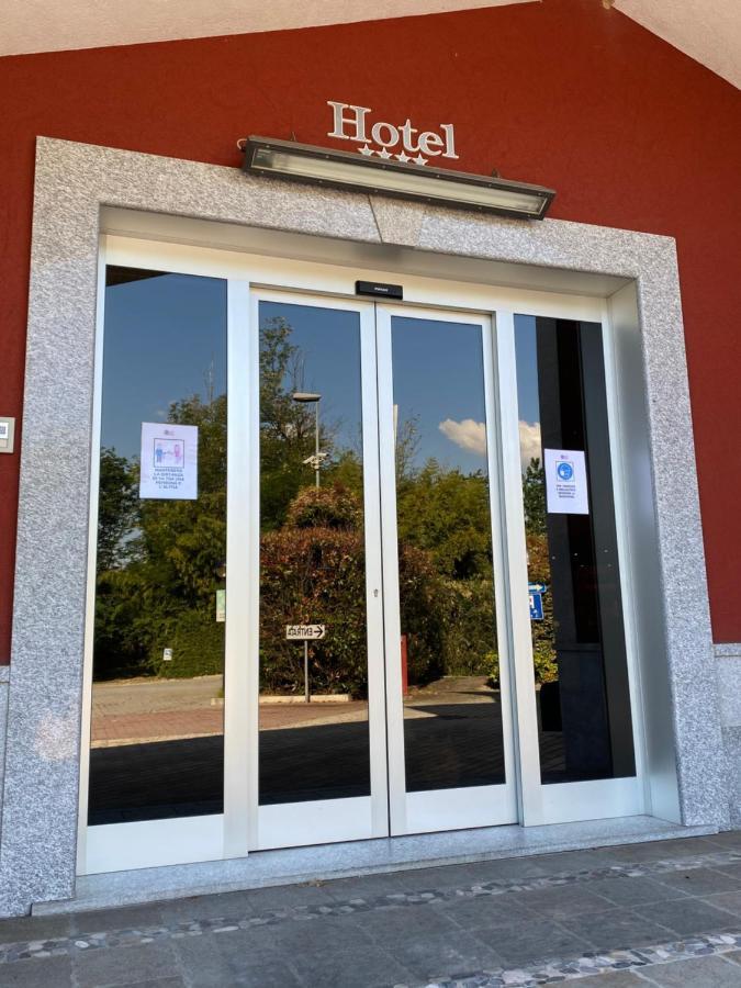 Hotel Daniel Basiano المظهر الخارجي الصورة